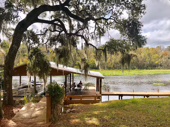 The Lazy Gator Cabin photo 32